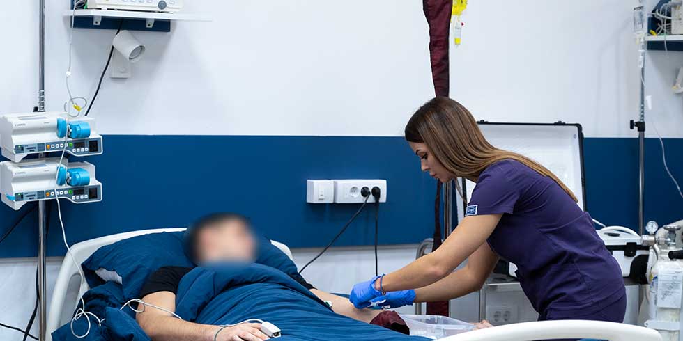 Procédure de nettoyage de l’organisme chez les patients dépendants