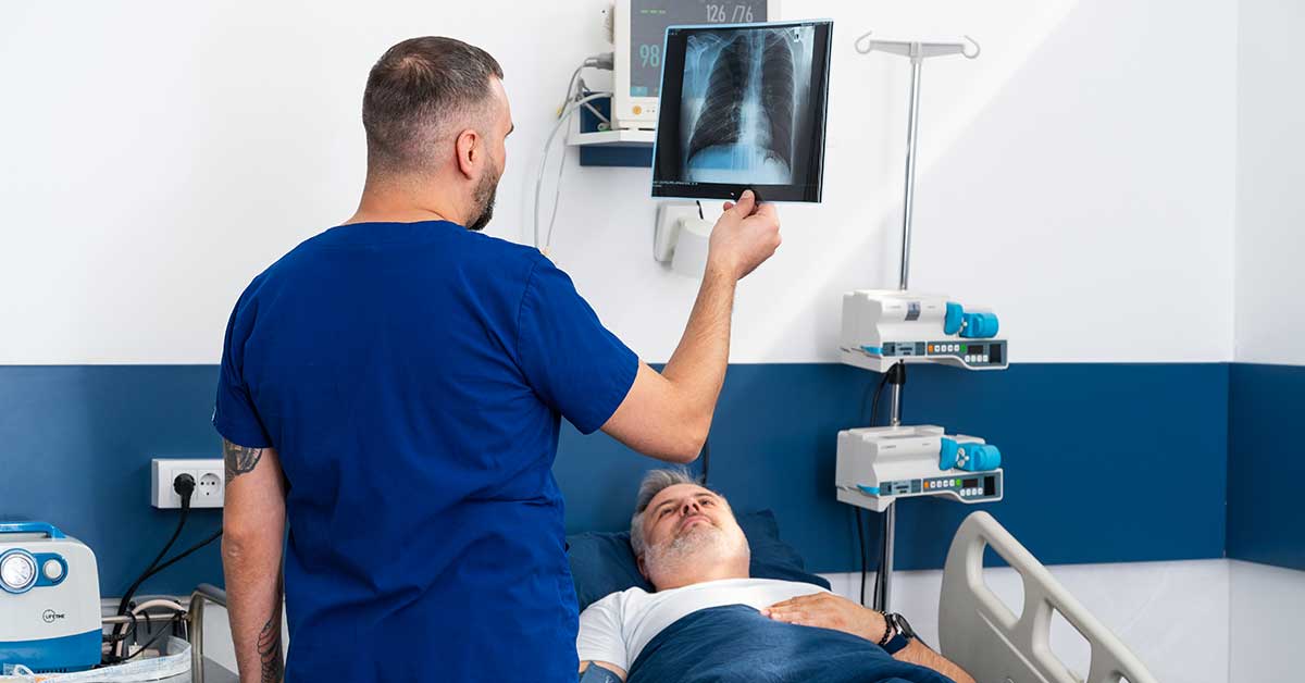 Évaluation initiale du patient à la clinique MedTiM